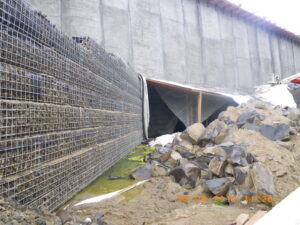 Construcción de Muros de Contención de Gavión